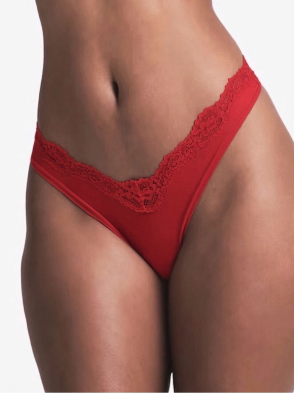 🌹SKIMS Fits Everybody Lace Dipped Thong | Red | L | NWOT 🏷️